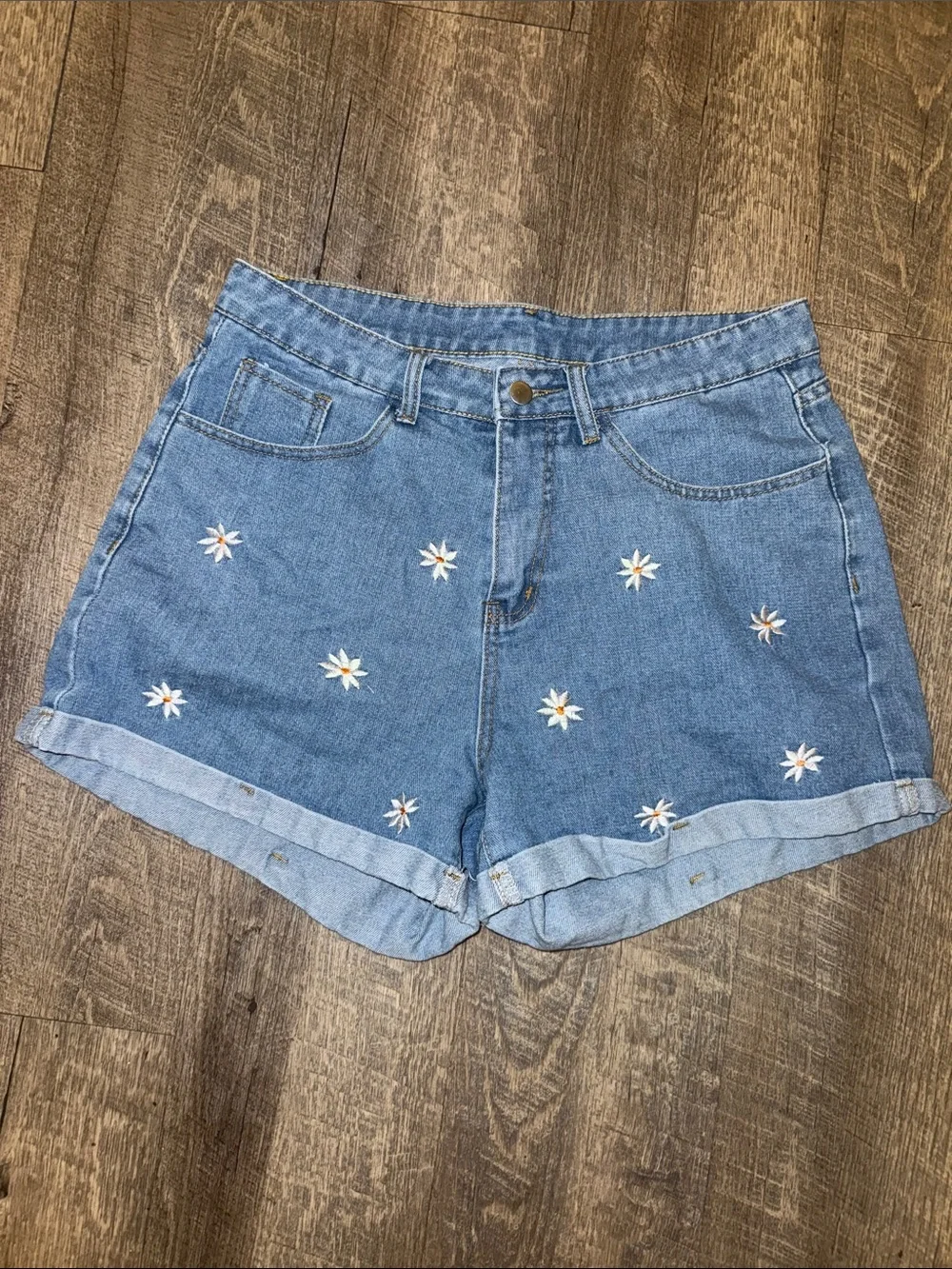 SHEIN Blue Daisy Embroidered Denim Shorts